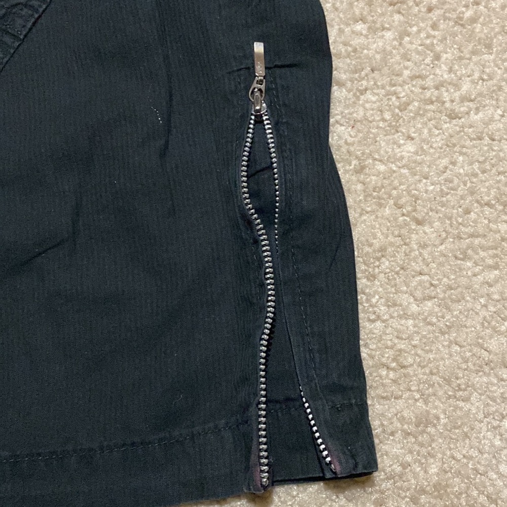 Pants - Picture 4 of 4